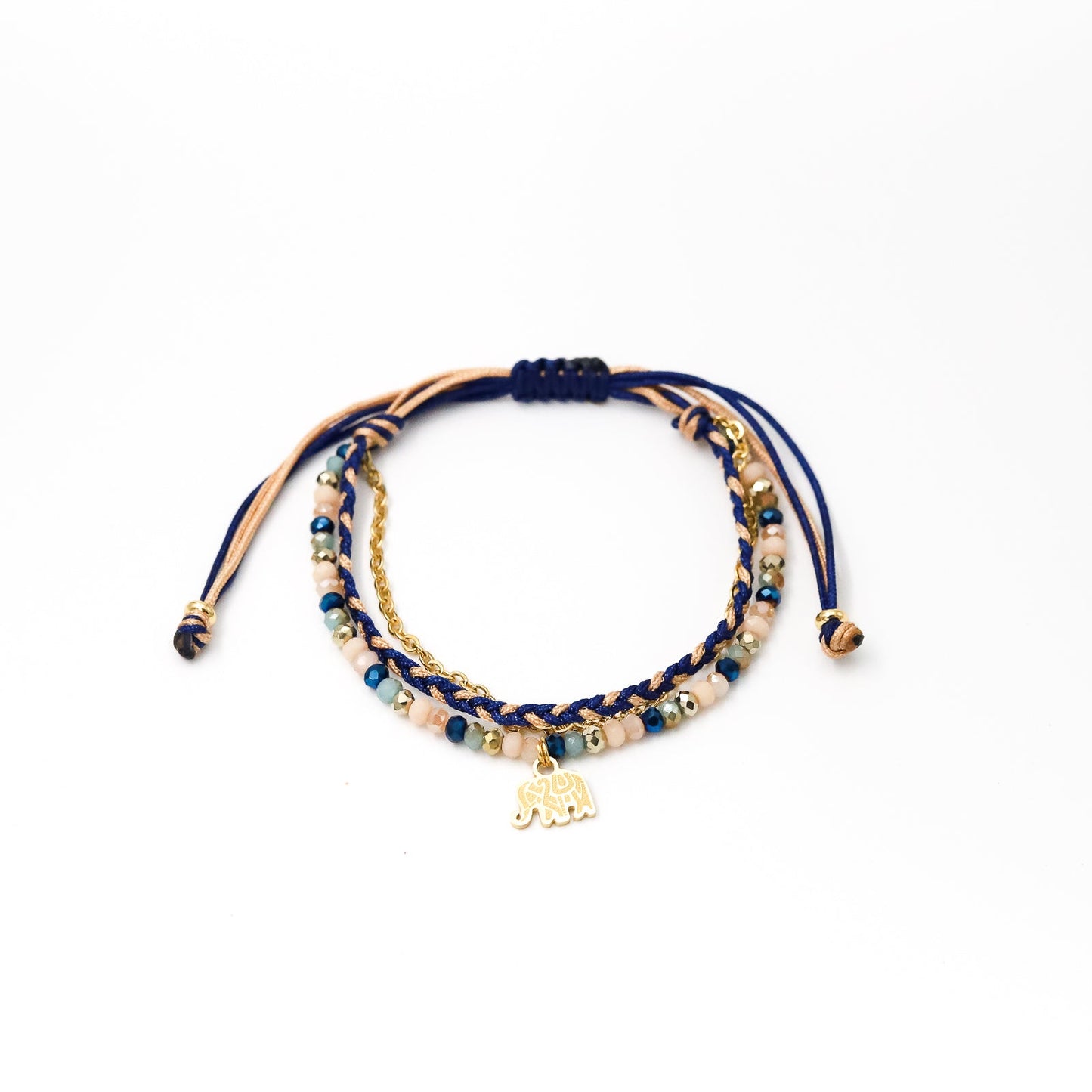 Pulsera Julieta triple tonos beige y azul: arbolito, luna, elefante