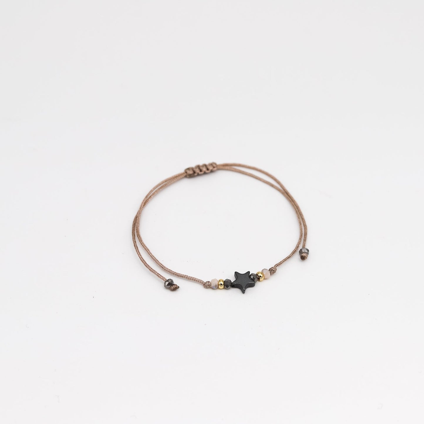 Pulsera Lia hematita estrella tonos variados