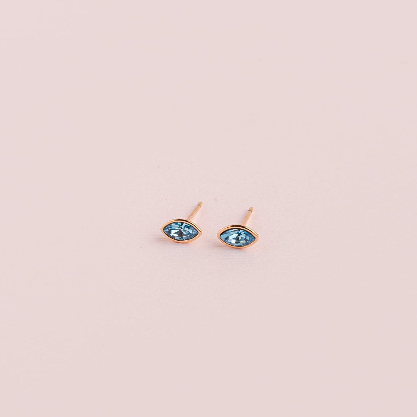 Aretes Ojo de Luz Celeste