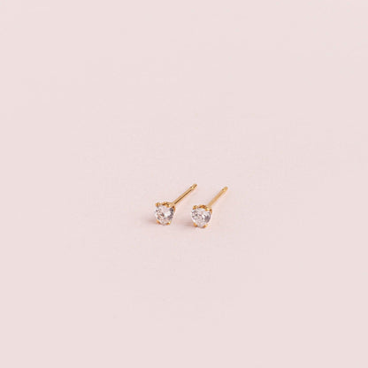 Aretes Mini Corazón de Luz