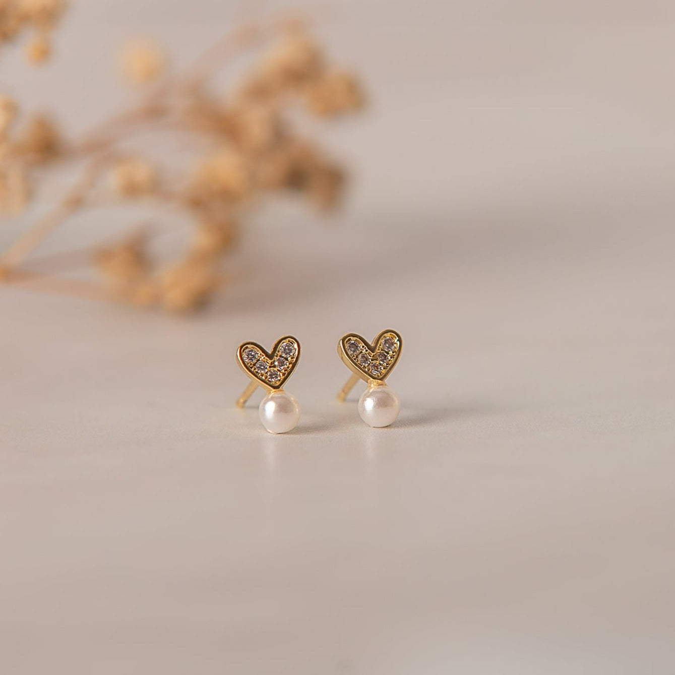 Aretes Tambor Corazón Strass y Perlita