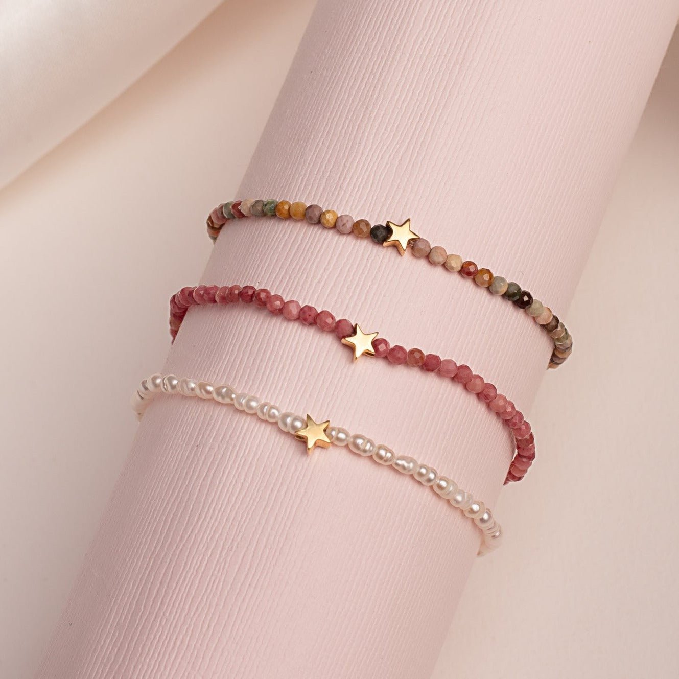 Pulsera Vera Terracota Estrella Oro 18K